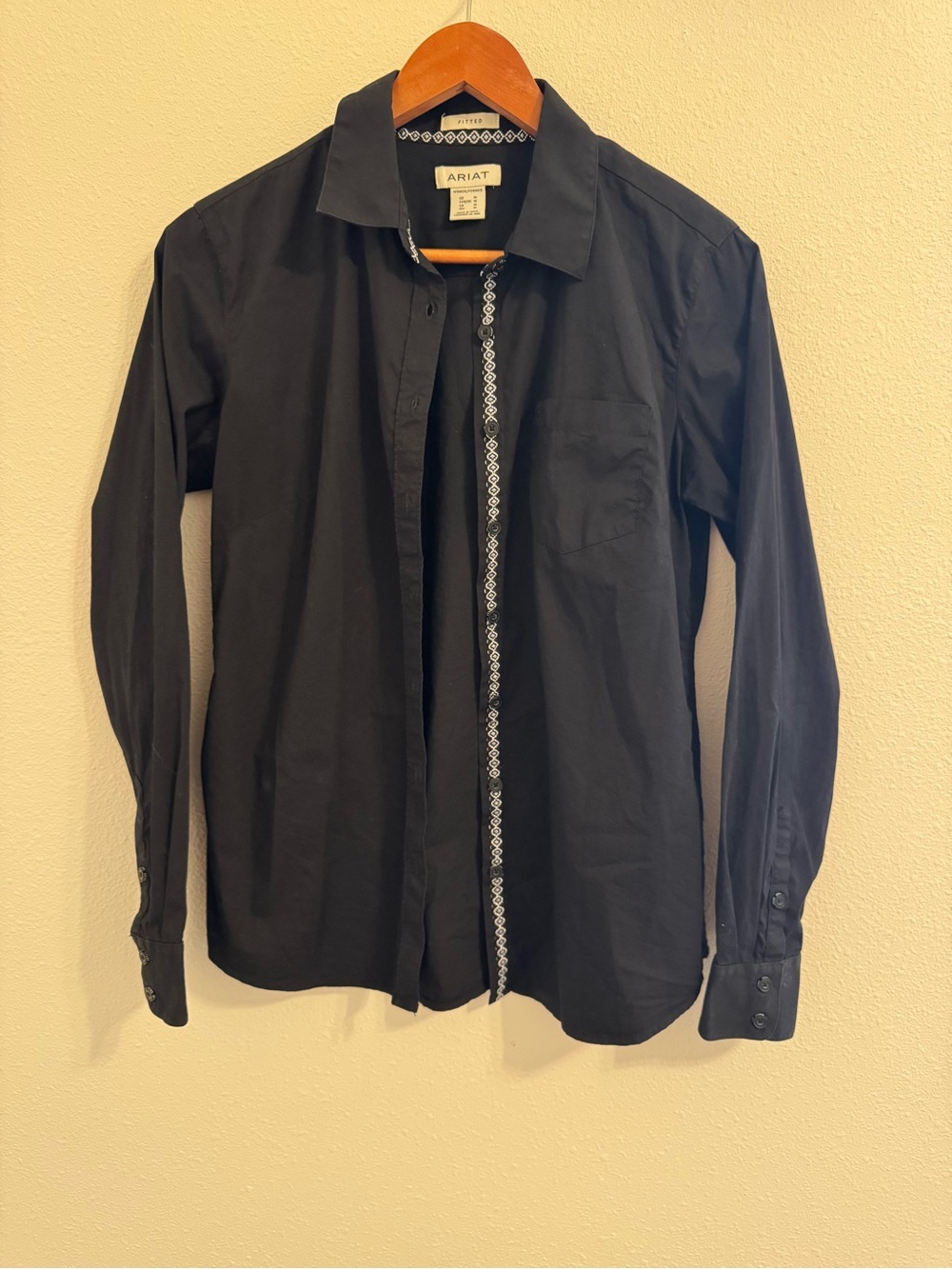 Ariat Kirby Stretch Shirt Women’s M Black Fitted Western Button Down